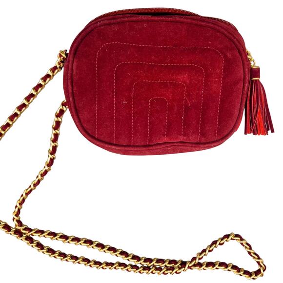Lord & Taylor Red Velvet Gold Chain/Fabric Shoulder-Strap Great Christmas Purse - Picture 5 of 7